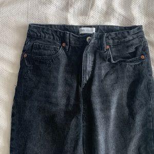 Zara Ripped Mom Fit Black Jeans
